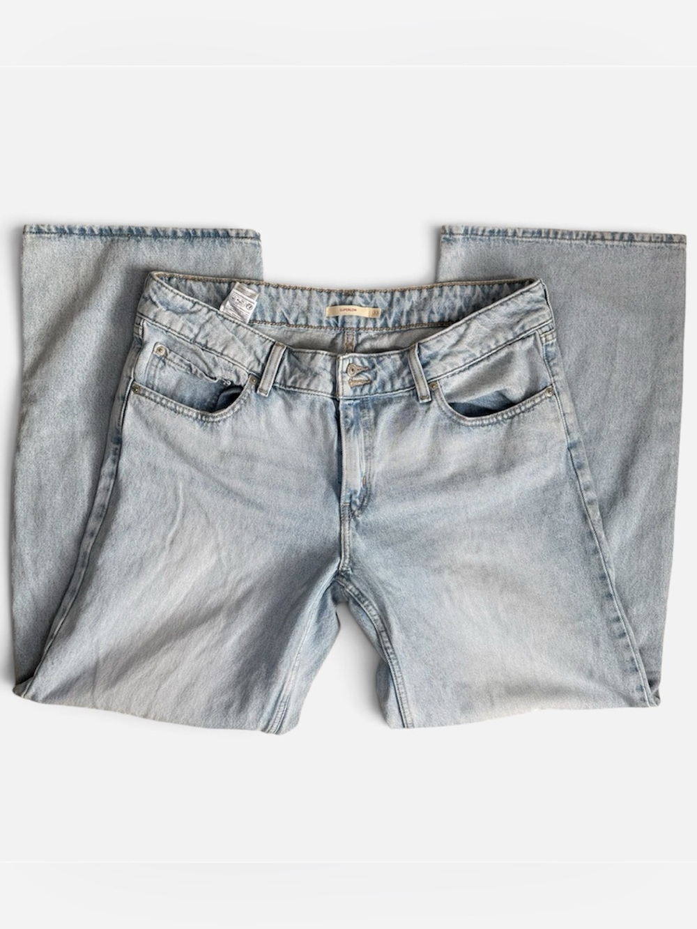 Levi’s Superlow Low Rise Jeans Light Wash Size 33 Inseam 31 Y2K Style Wide Denim
